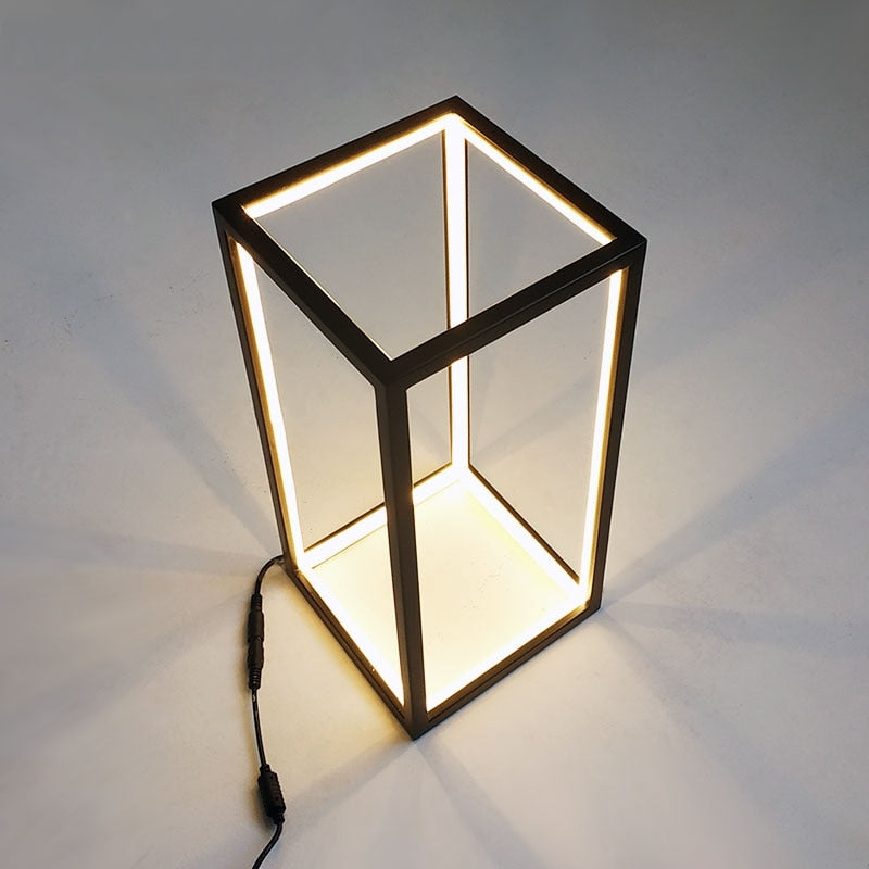 Geometric Table Lamp