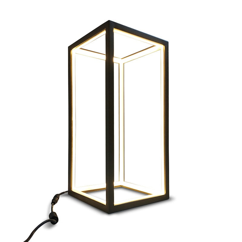 Geometric Table Lamp